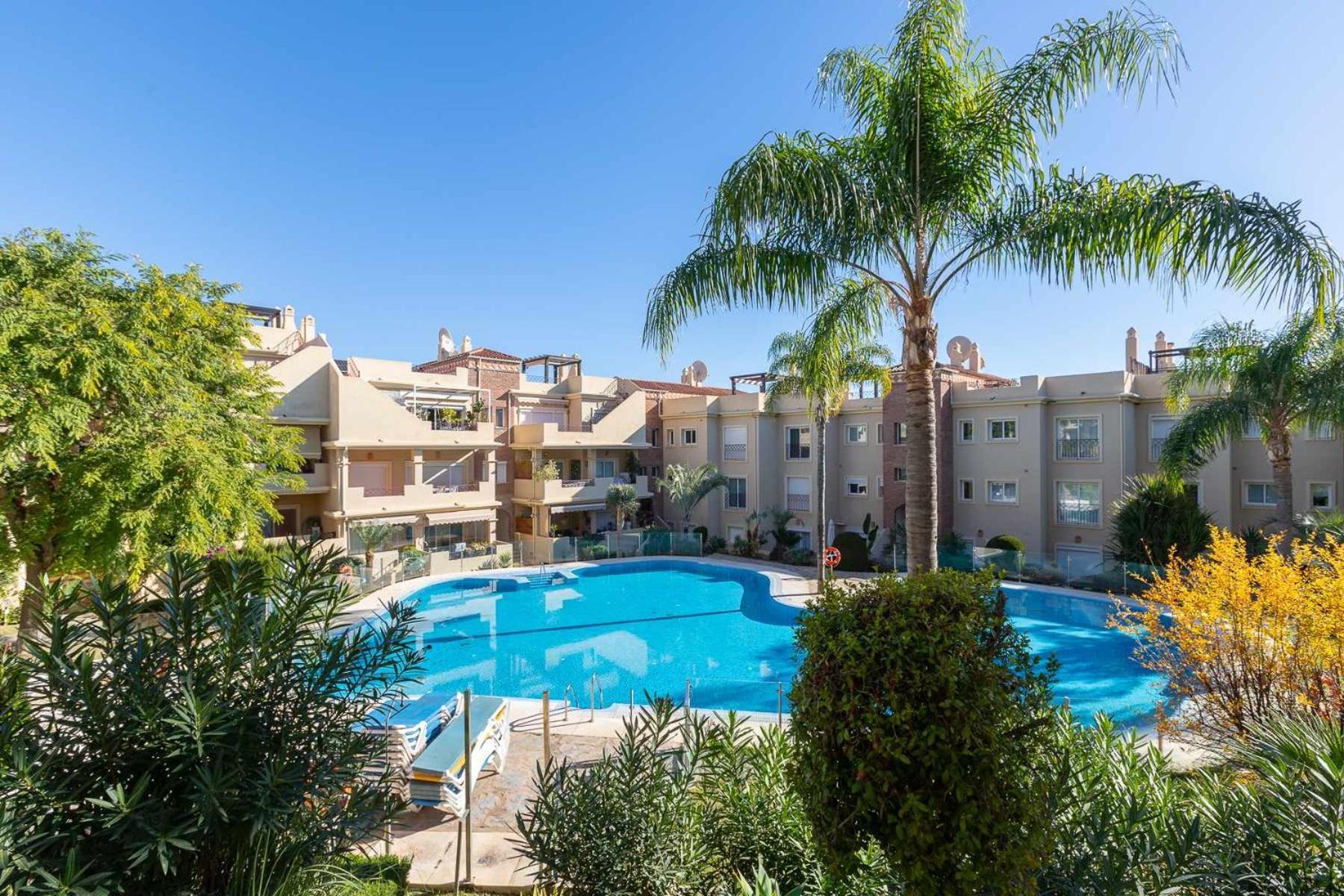 Toscana Hills Con Piscina En Esteponamarbella Exterior photo